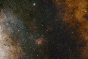 Fastest star ever spotted at the centre of our galaxy