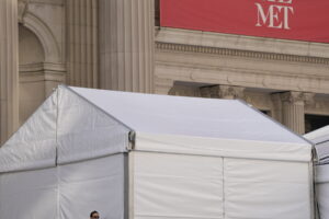 The Met Shouldn’t Have Canceled the Galliano Exhibition