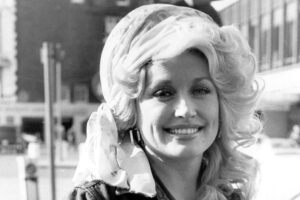 Did Dolly Parton Make Pop Music? Yes, But She Preferred to Call It ‘Dolly Parton Music’